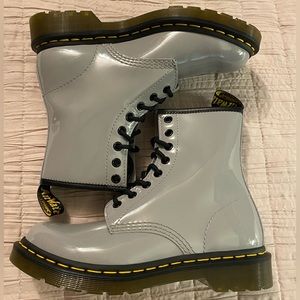 NIB Dr Marten 1460 Leather Combat Boots